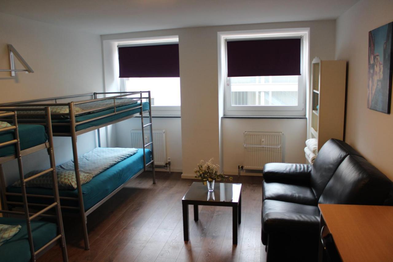 Full Flat 3 Bedrooms Saarbrucken Center -11 People Extérieur photo