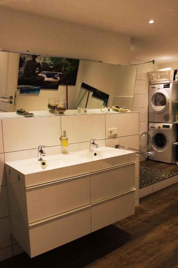 Full Flat 3 Bedrooms Saarbrucken Center -11 People Extérieur photo